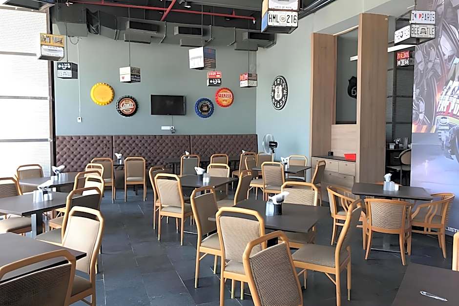 Regenta Central Hotel & Convention Centre Nagpur