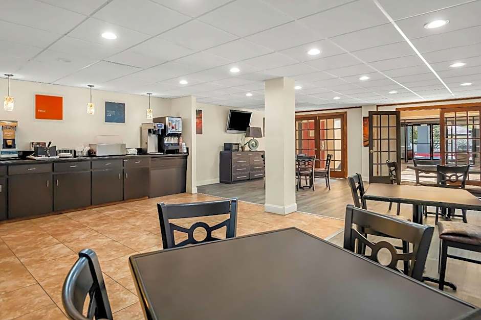 Quality Inn & Suites Lafayette