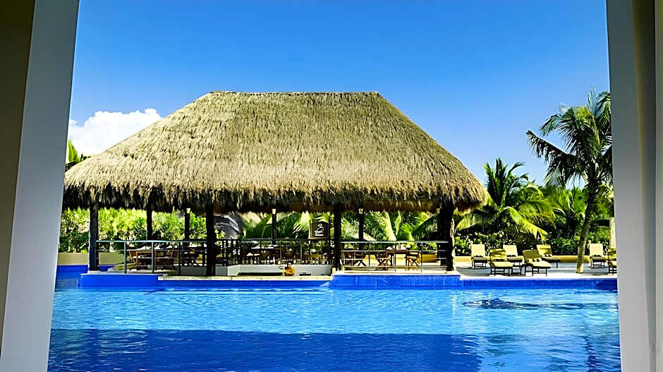 El Dorado Seaside Suites - Catamaran Cenote & More Inclusive- Adults Only