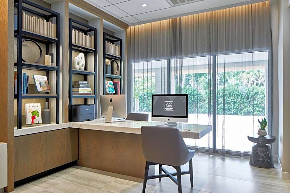 AC Hotel by Marriott Orlando Lake Buena Vista