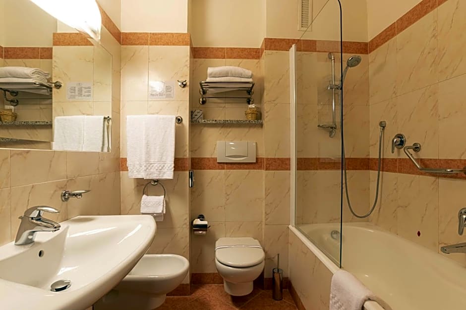 Nilhotel