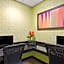 La Quinta Inn & Suites by Wyndham Maingate Fort Jackson