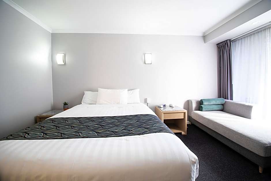 Capital Executive Apartment Hotel
