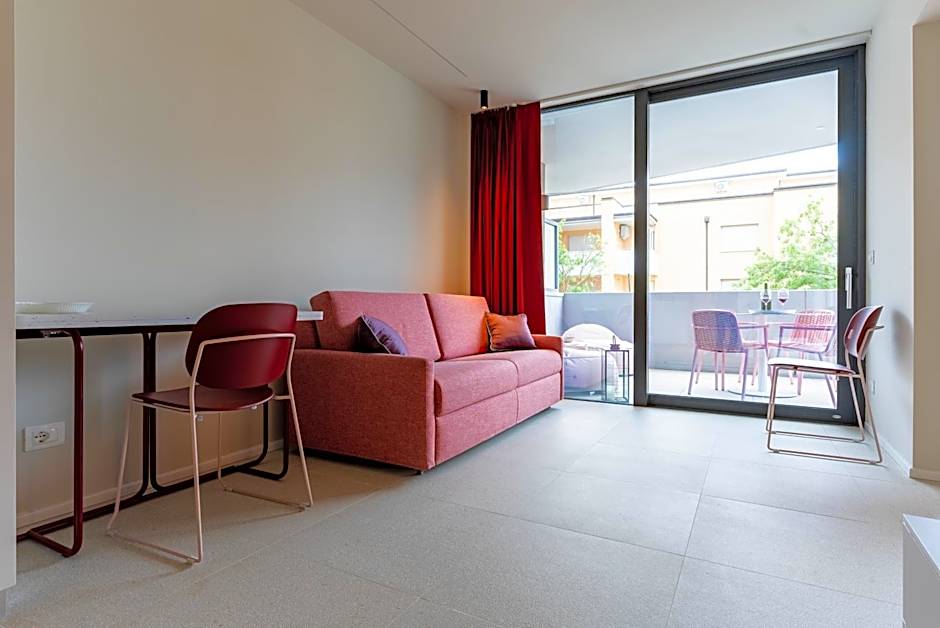 Aparthotel Zefiro com design, large terrace, bike, near beach and thermal