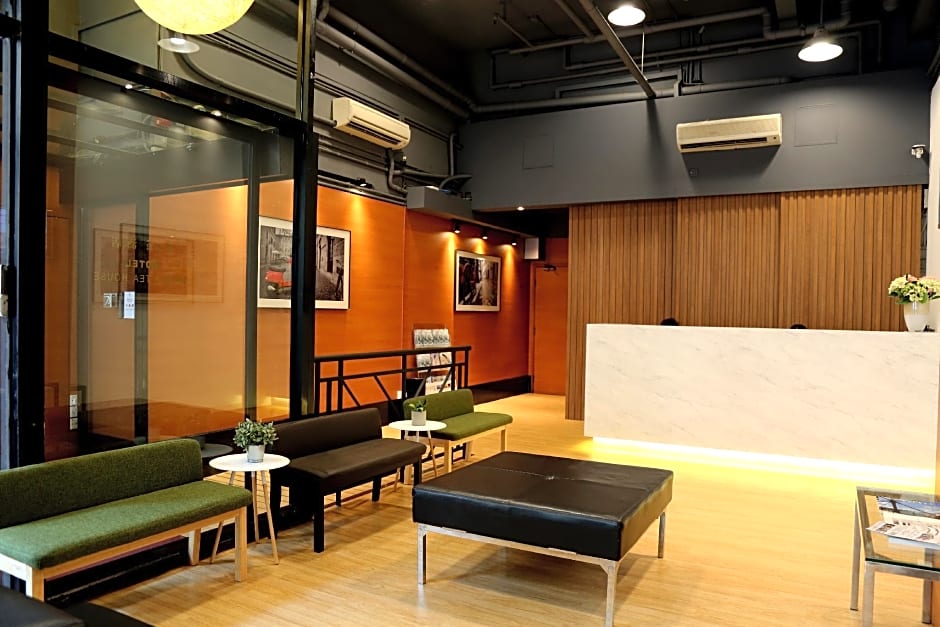 Bridal Tea House Hotel (Yaumatei)