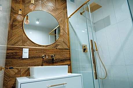 King Room with Lake View