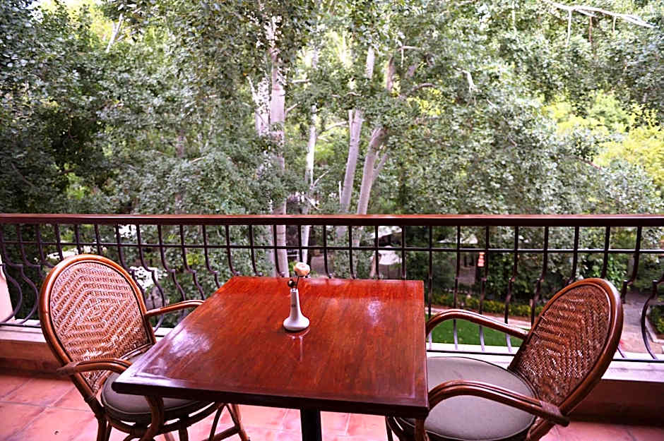 Massabki Hotel