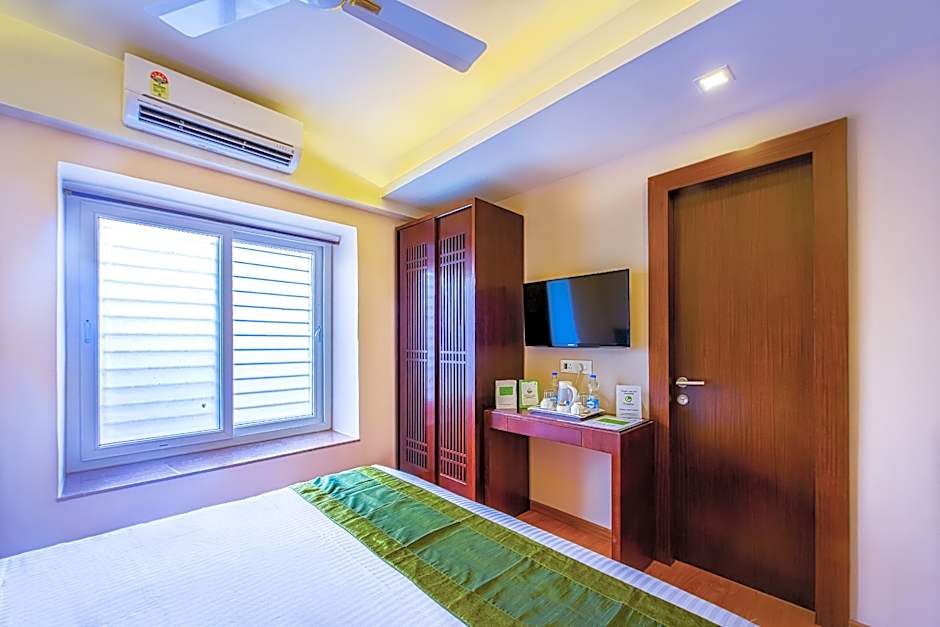 Treebo Vedanta, Metropolitan