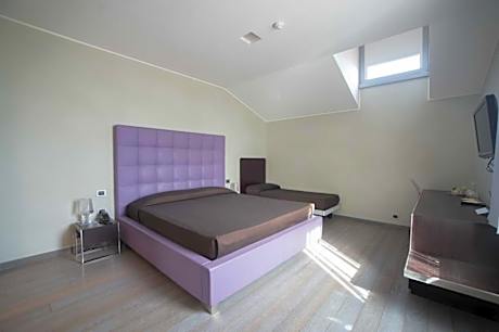 Double Room with Spa Bath