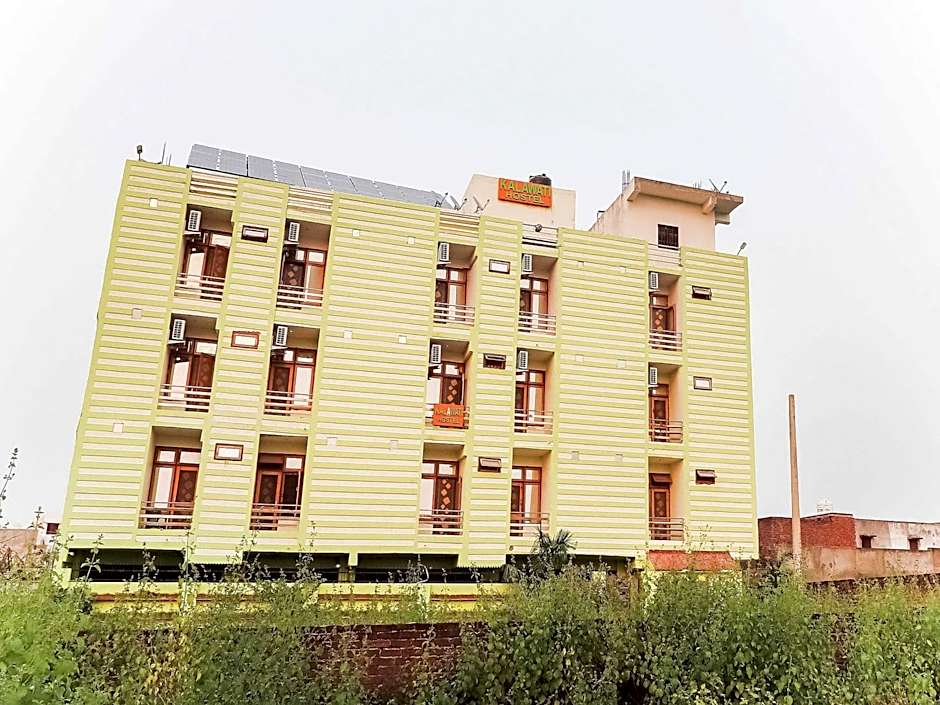 Hotel O Kalawati Palace