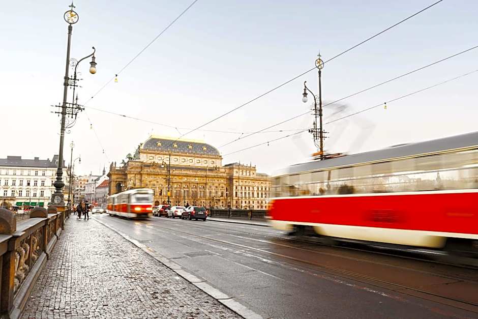 Limehome Prague Múza