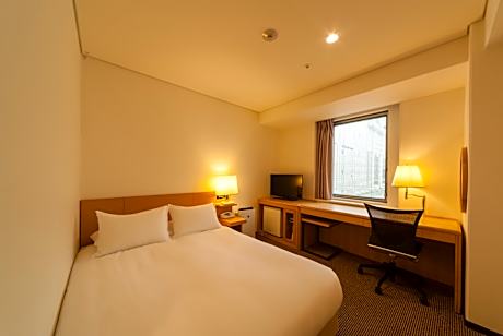 Semi Double Room with No View