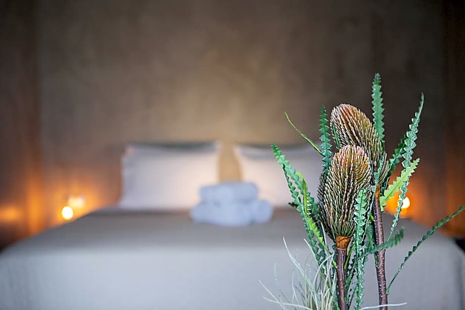 Eight Dimensions Capari Suites Elafonisos