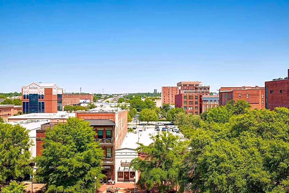 AC Hotel by Marriott Columbus Downtown