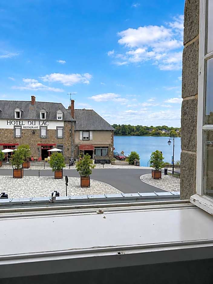Logis Hôtel Du Château - Combourg, Proche Saint-Malo
