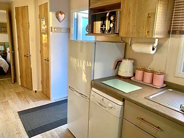 The Wardens Retreat - Tattershall Lakes Country Park