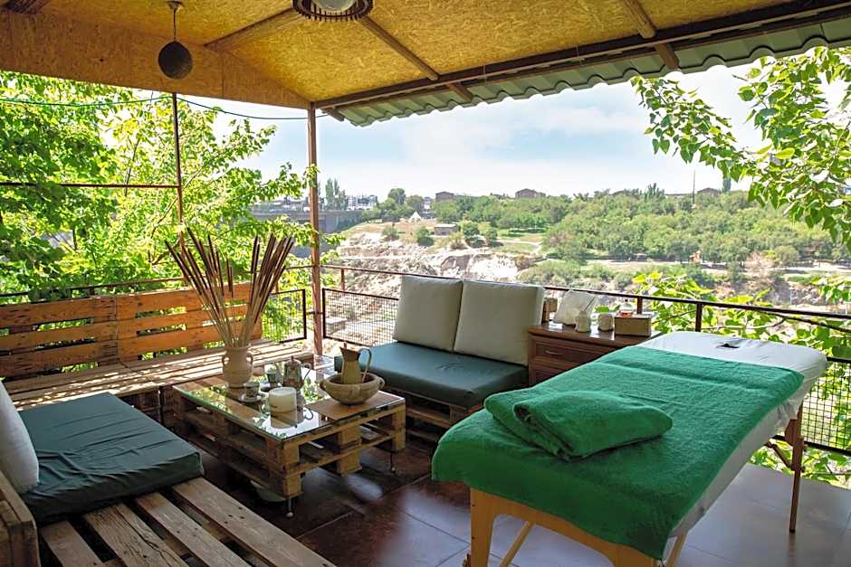 Olympia Garden Hotel