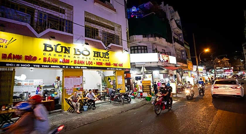 Airport Saigon Hotel