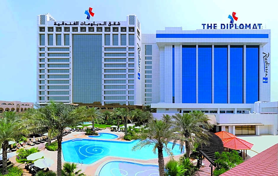 The Diplomat Radisson Blu Residence