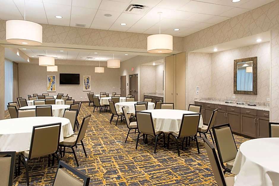Hampton Inn By Hilton & Suites Grand Rapids Downtown