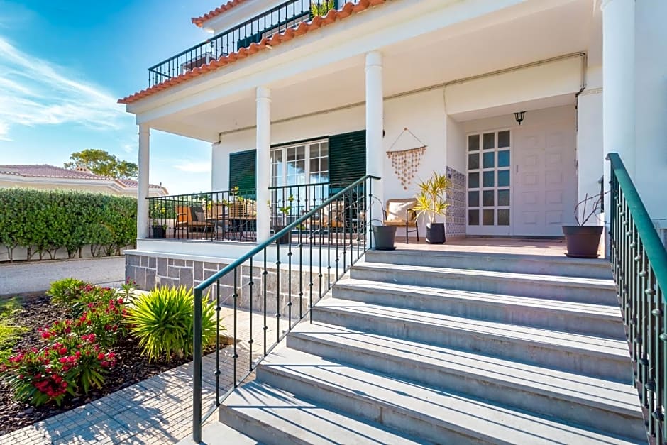 Moro's Friends House - Cascais