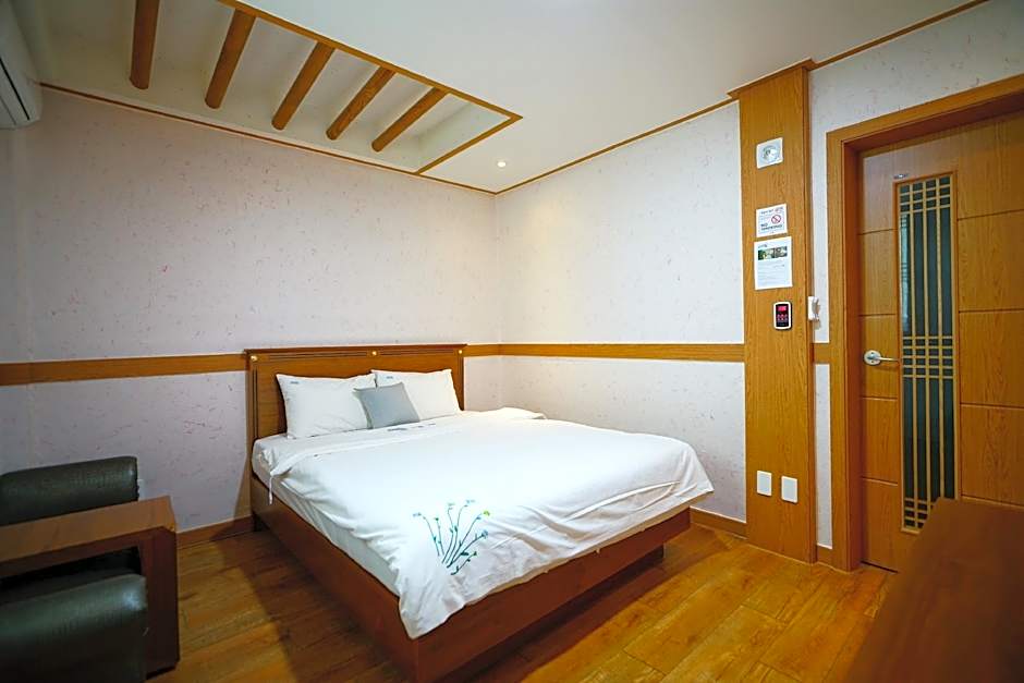 Norijam Hanok Hotel – Jeonju, MN