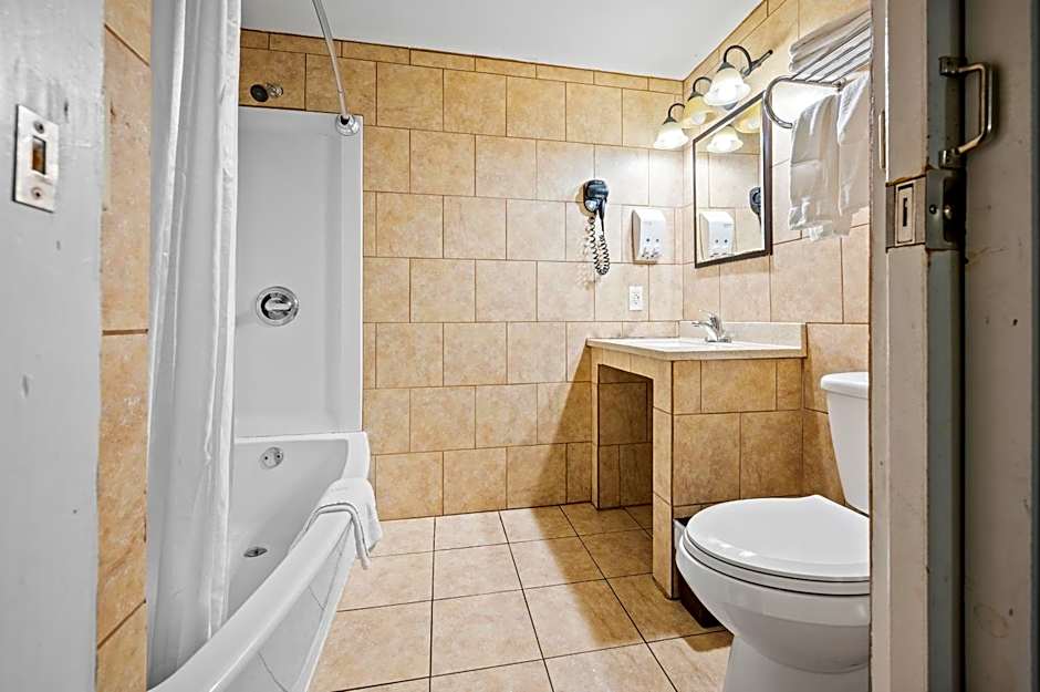 Country Town N' Suites