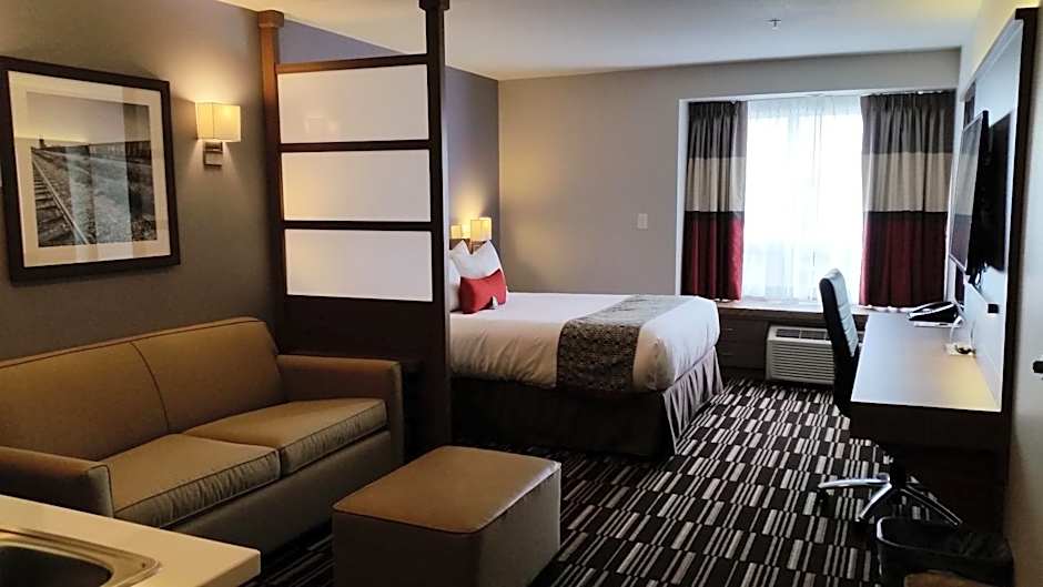 Microtel Inn & Suites by Wyndham Bonnyville