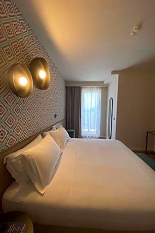 Comfort Queen Room - Non-Smoking