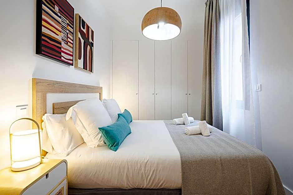 Feelathome Castilla Apartments