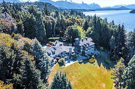 La Cascada Casa Patagonica by DON