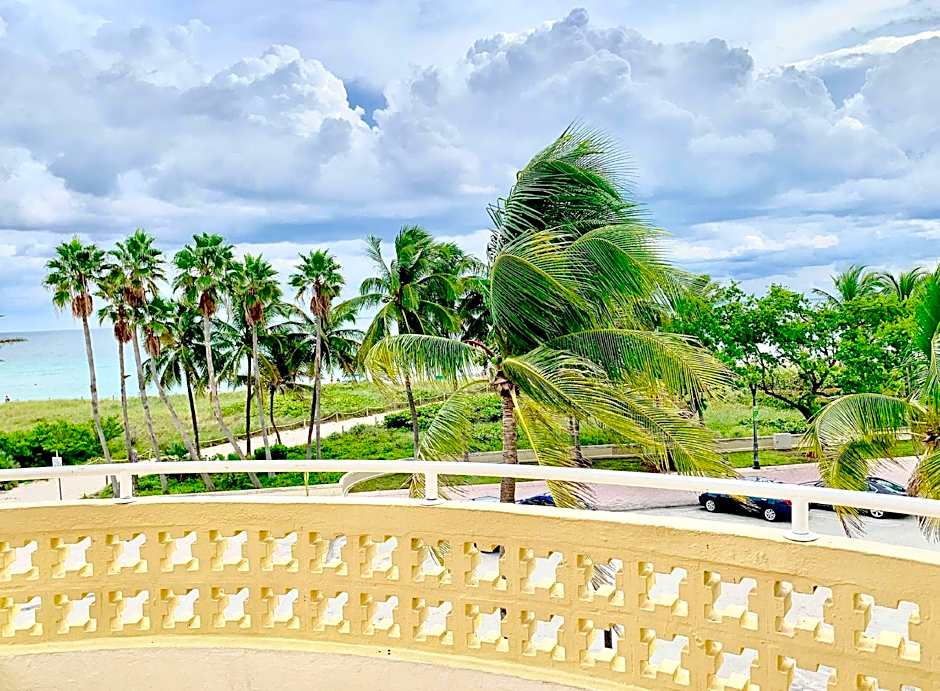 BROADMORE MIAMI BEACH