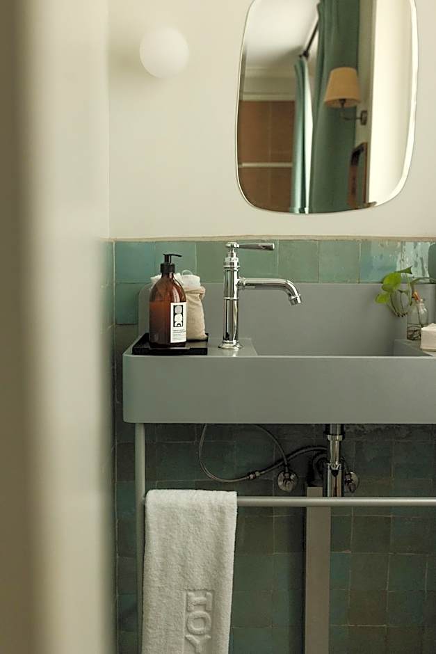 HOY Paris - Yoga Hotel