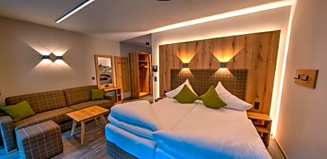 Superior Double Room with Balcony 36m2