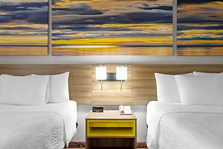 2 Double Beds Smoking