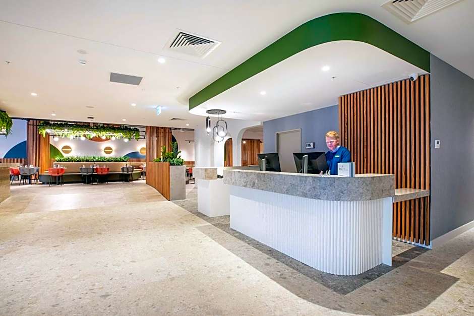 Holiday Inn Dandenong By IHG