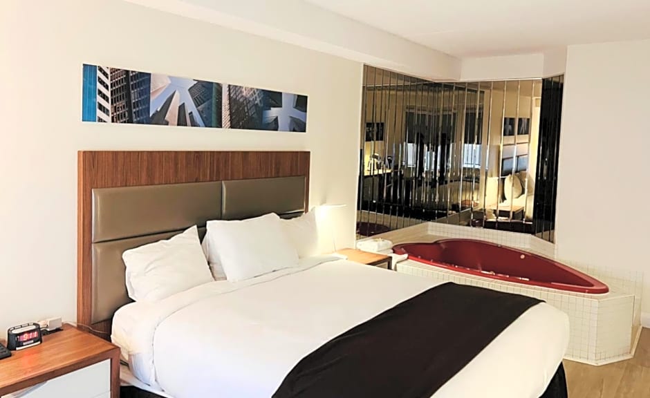 Travelodge by Wyndham Niagara Falls Lundys Lane