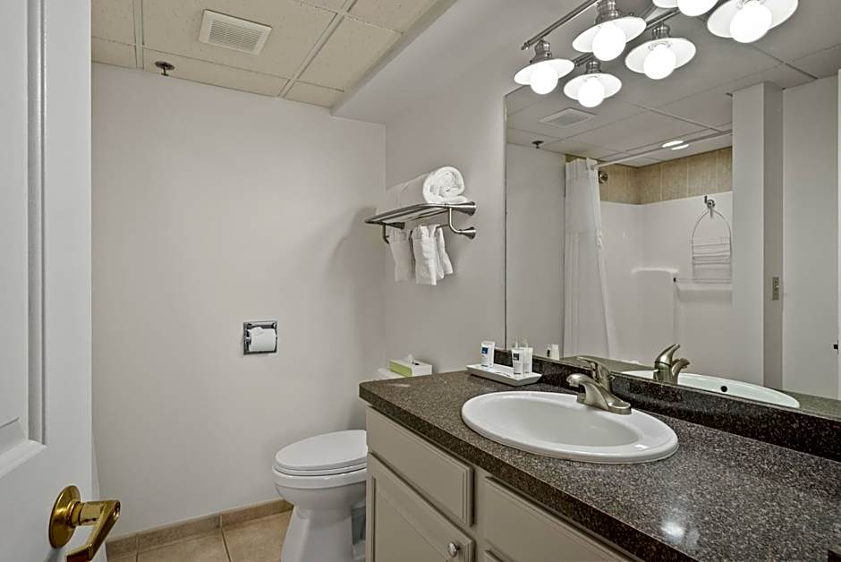 Bella Vista Suites Lake Geneva
