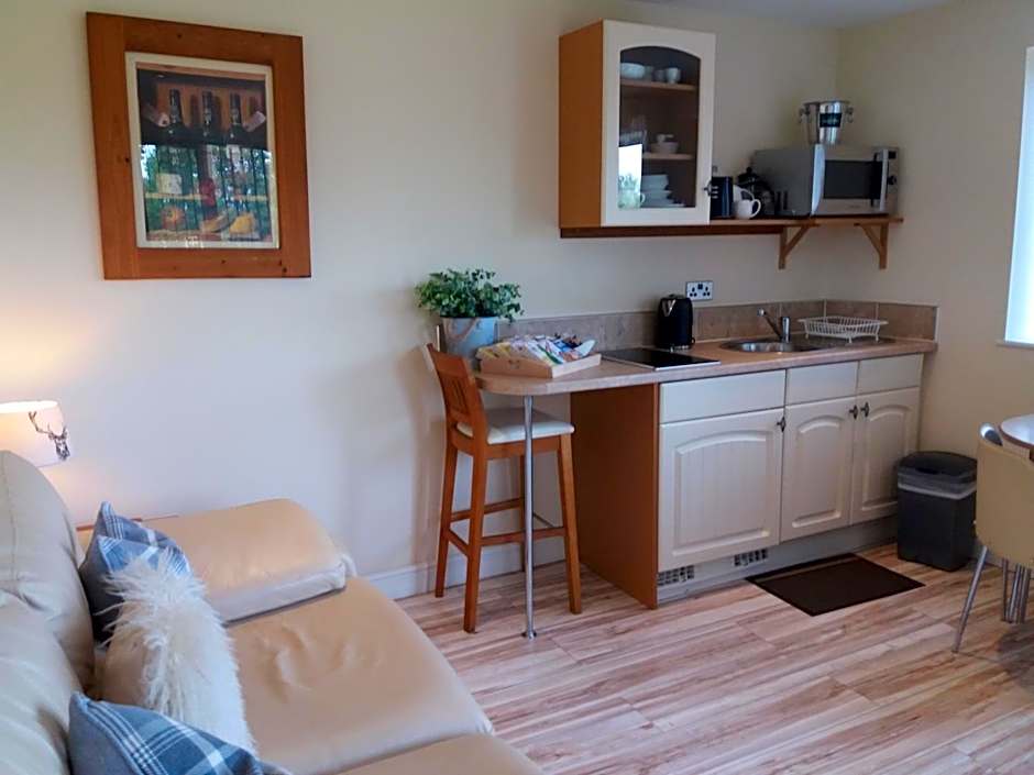 The Stables - Deer Park Farm