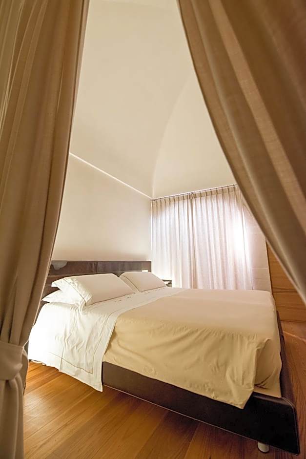 Zdjęcie 1 z 11 — Double Room