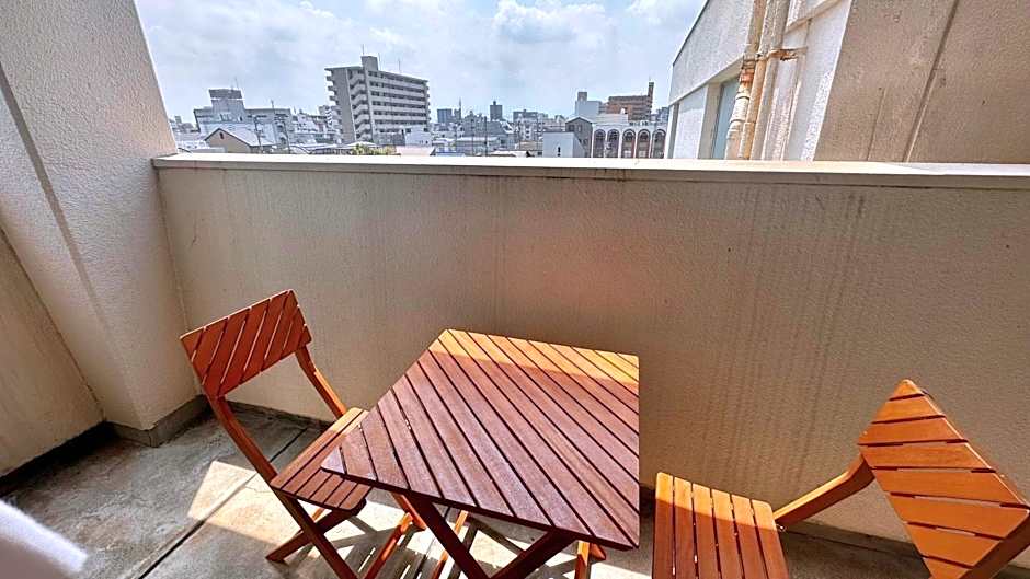 TRAVEL&BOOK HOTEL HULATONCABIN TAKAMATSU