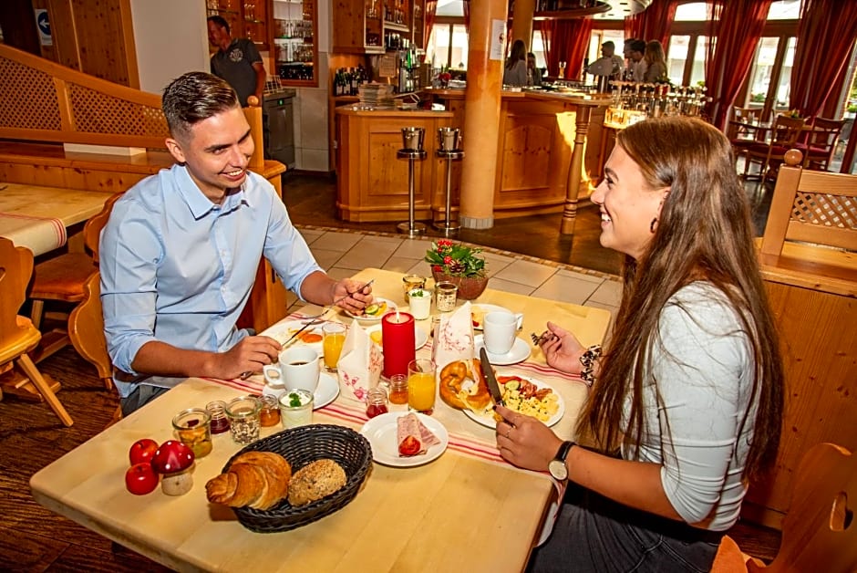 Hotel & Restaurant Post