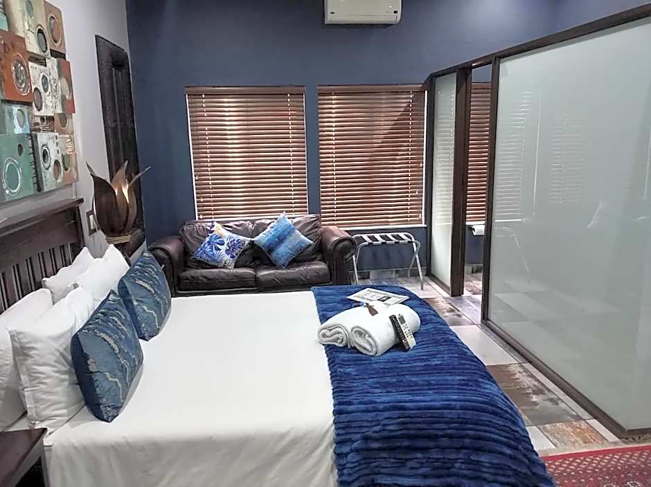 Moonriver Guesthouse