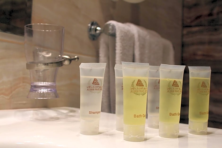 Al Fanar Palace Hotel and Suites