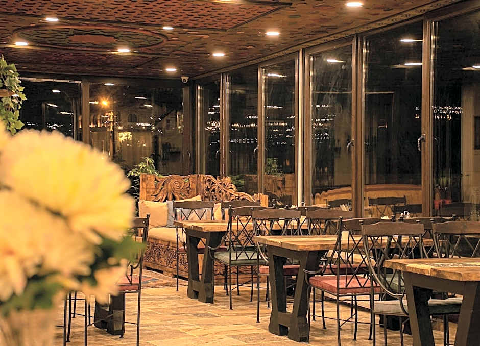 Olivia Cave Hotel