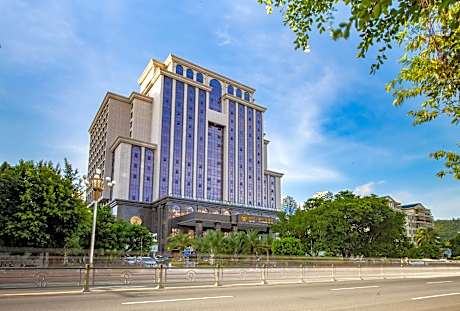 Sanya Yuexin Tomorrow Hotel