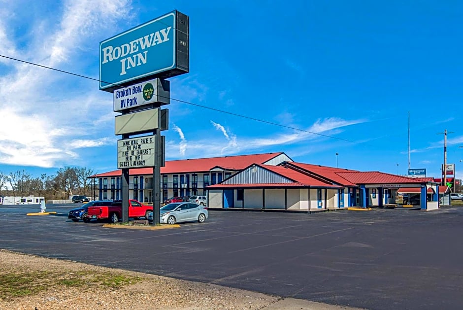 Rodeway Inn Broken Bow-Hochatown