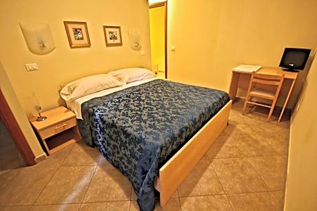 Two Connecting Double Rooms