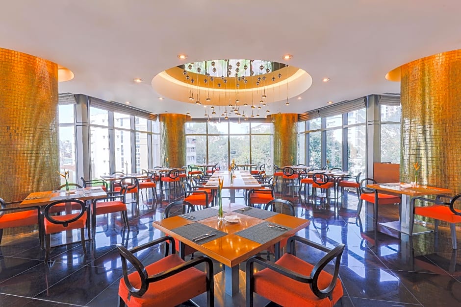 Pullman Saigon Centre Hotel