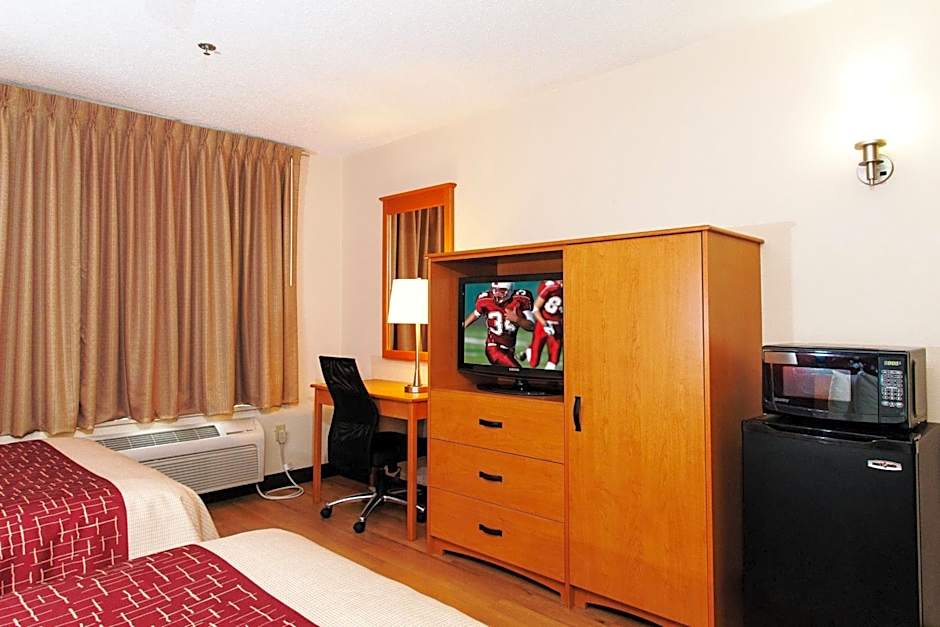Red Roof Inn Fargo - I-94/Medical Center